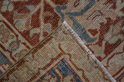 Vintage Heriz Area Rug (7' x 10')